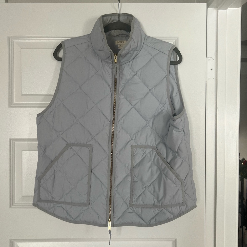 J. Crew Light Gray Quilted Puffer Vest Full Zip